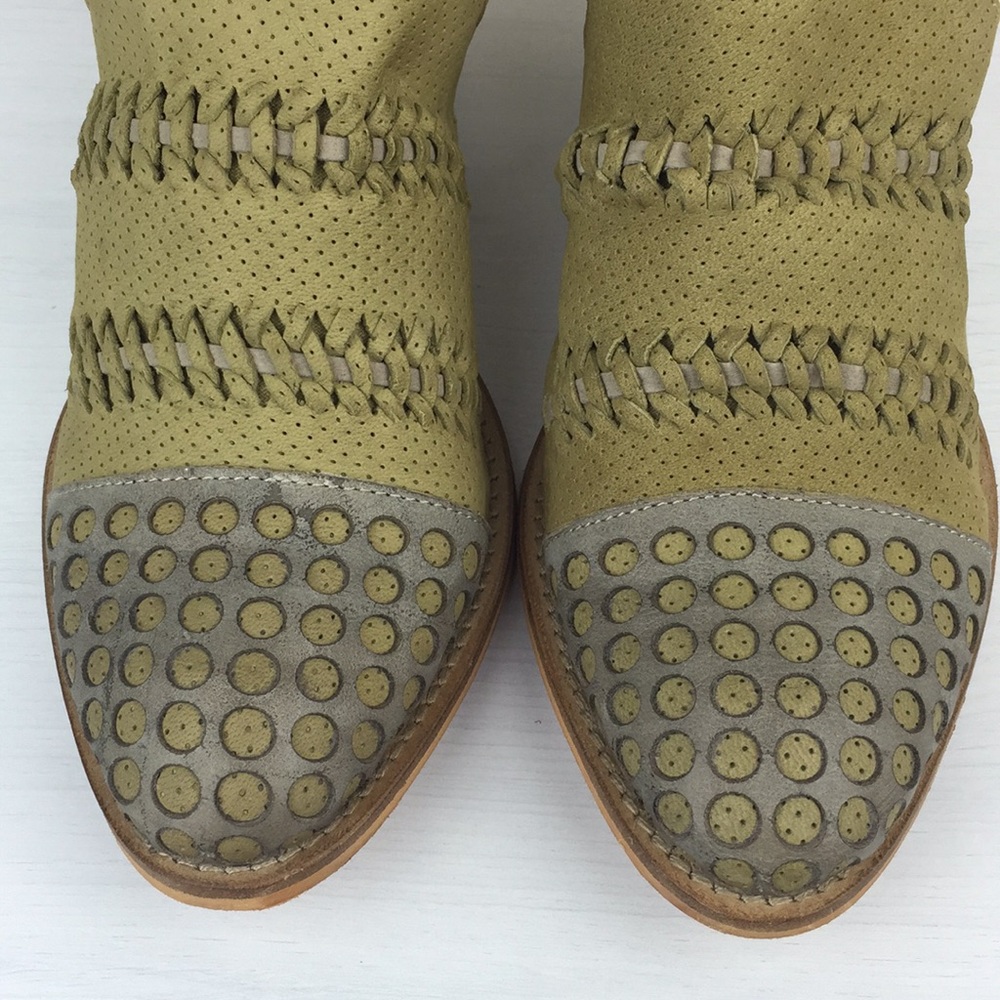 Rebels - Charlise - Distressed Leather Booties - Picture 4 of 8